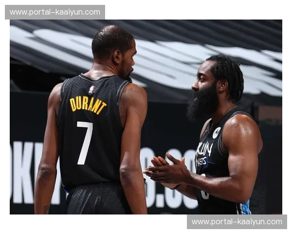 太阳逆转击败快船 杜兰特比尔合砍65分终结对手连胜